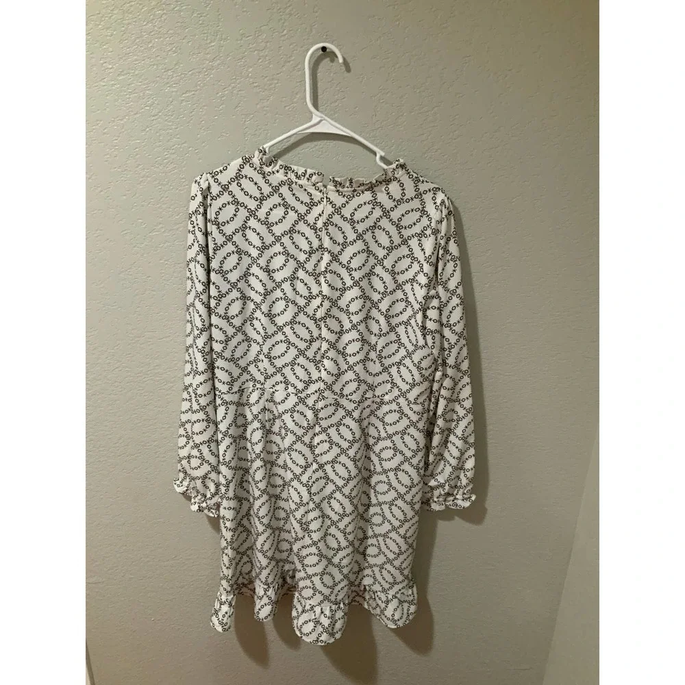 Loft Ruffle Flare Dress White Black Floral Long Sleeve Ruffle Hem size 8 #1094 - Picture 6 of 8